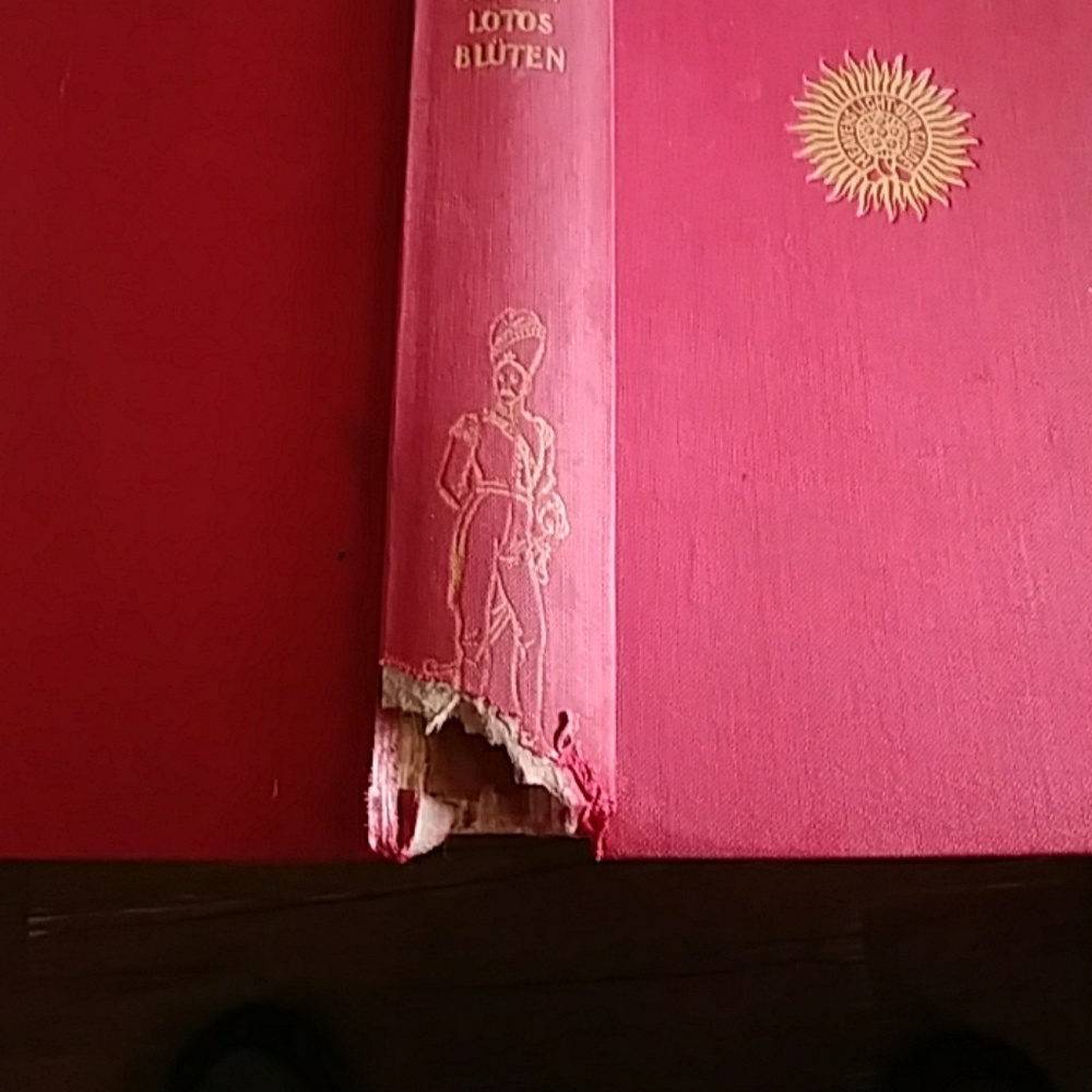Book - Picture 2 of 4